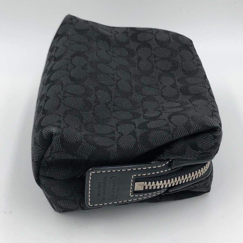 Cutest Mini COACH bag. Monogram Fabric - Picture 4 of 8